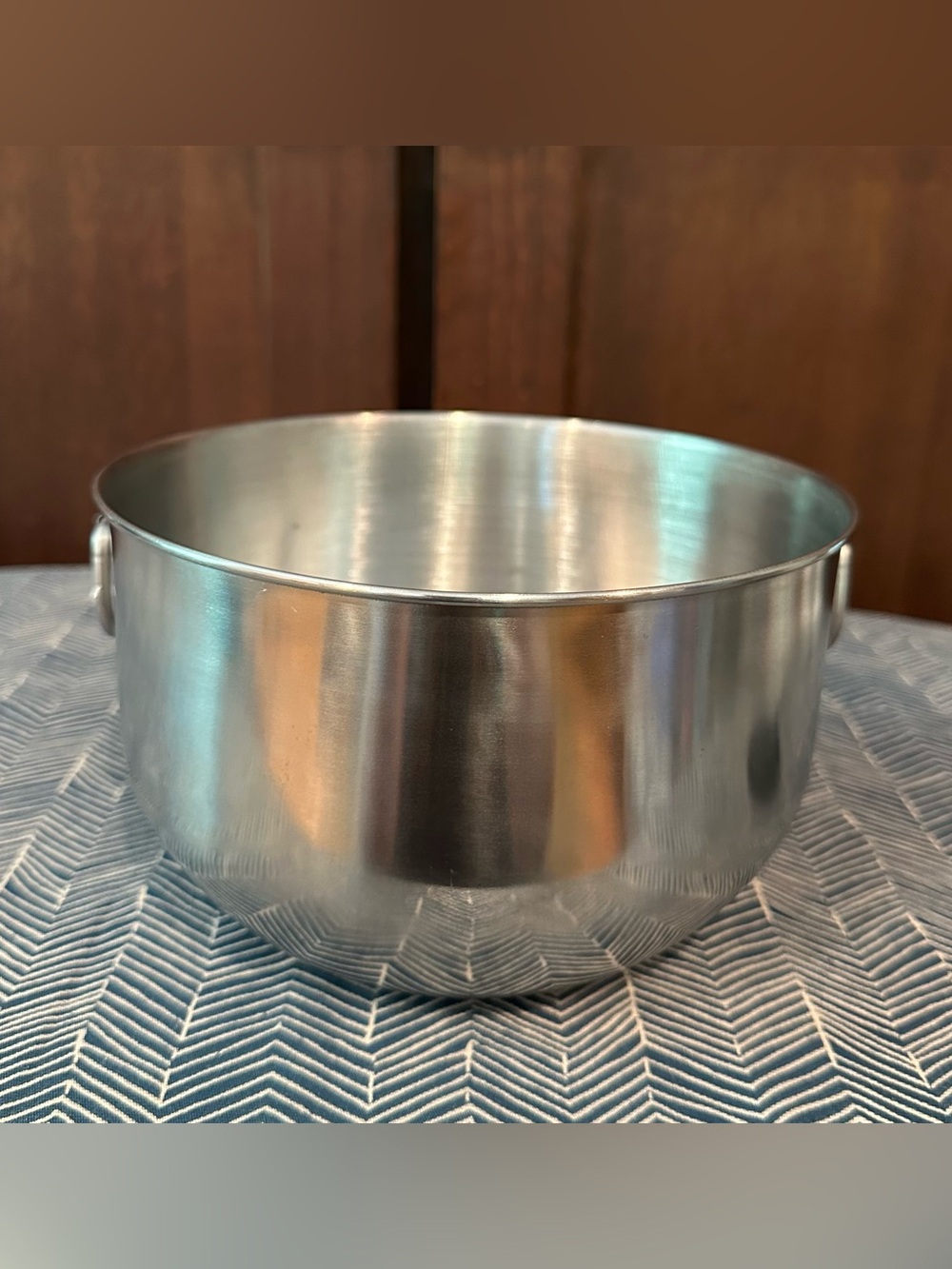 Farberware • handles • mixing bowl • classic design • stainless steel